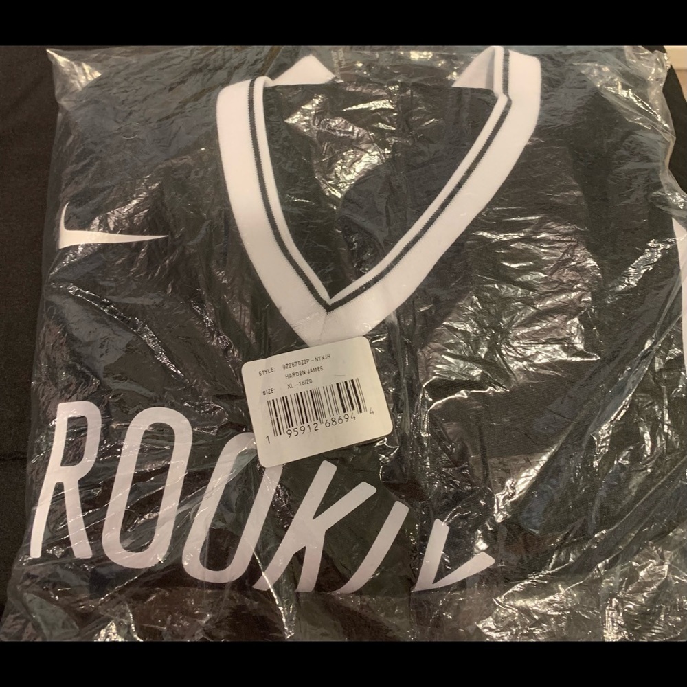 Youth Brooklyn Nets Nike Harden Swingman Jersey - Picture 4 of 4